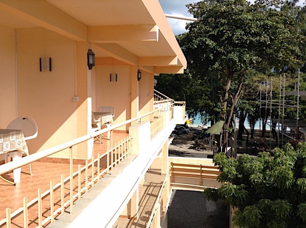 Ebrahim Flats - Grand Baie Beach Exterior photo