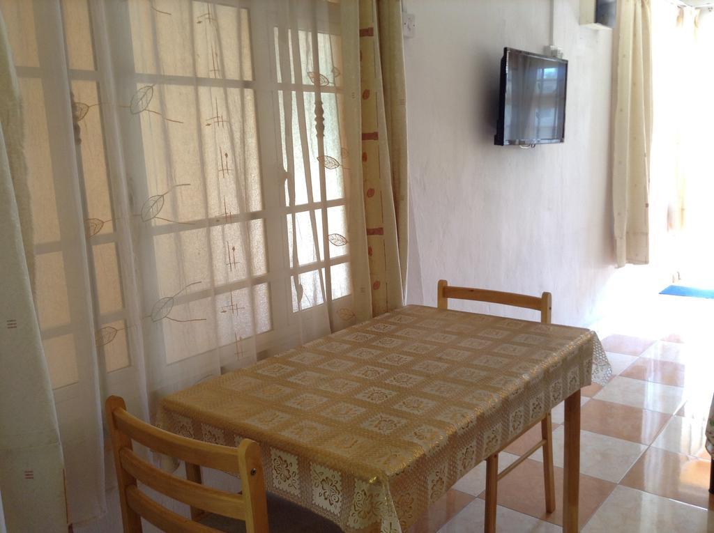 Ebrahim Flats - Grand Baie Beach Room photo