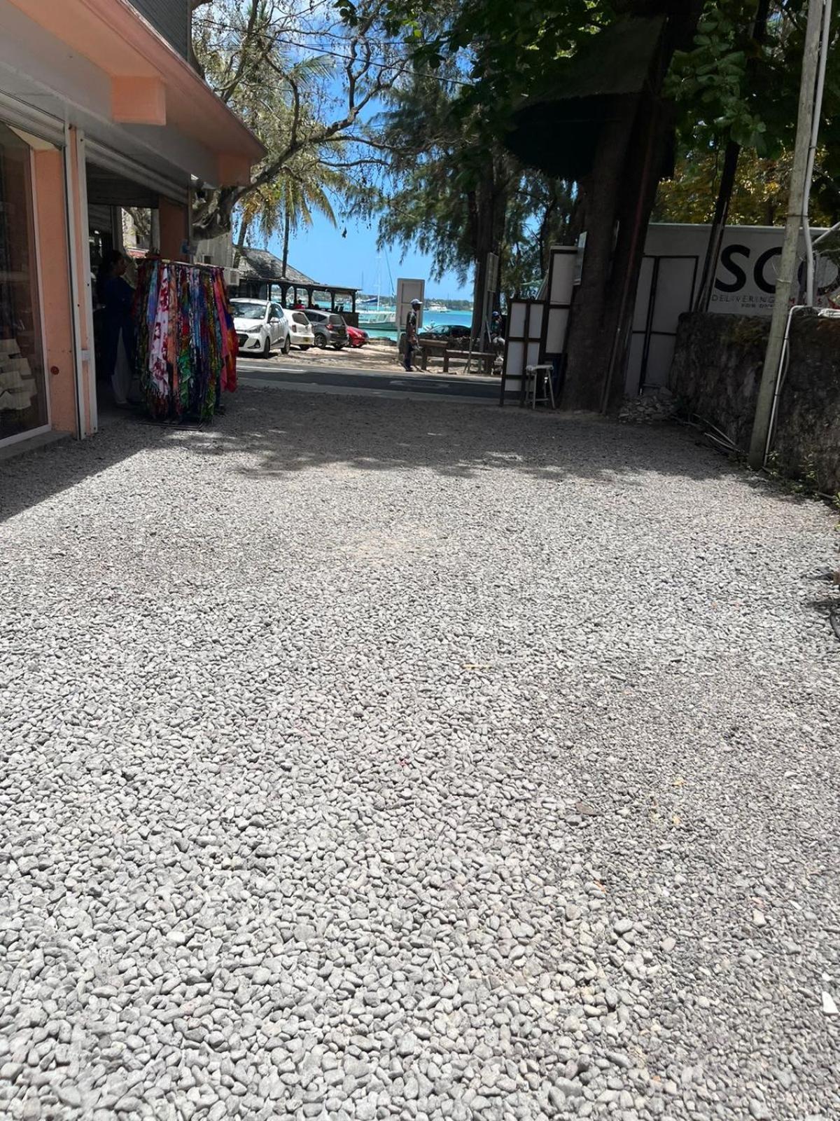 Ebrahim Flats - Grand Baie Beach Exterior photo